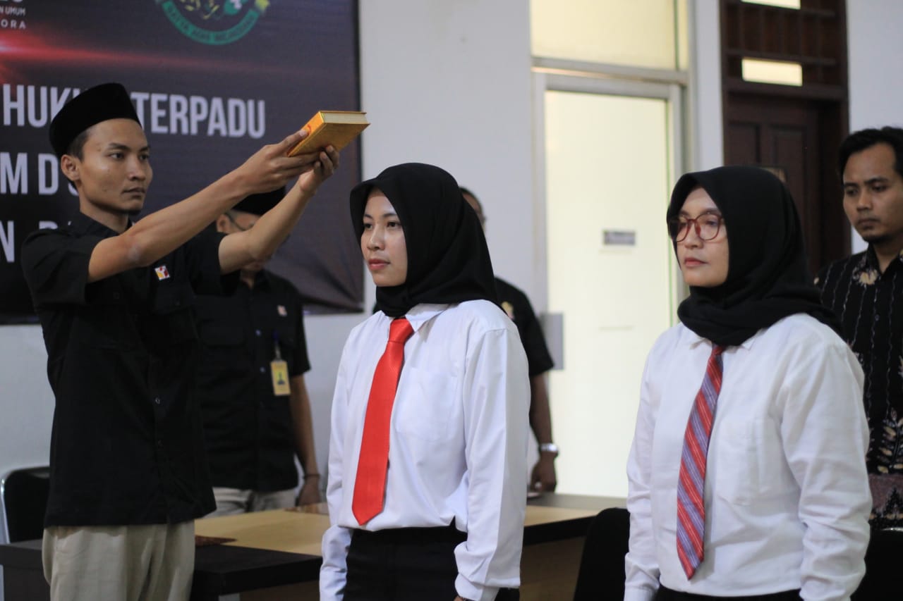 Pelantikan PAW Panwaslu Kecamatan Tunjungan dan Banjarejo