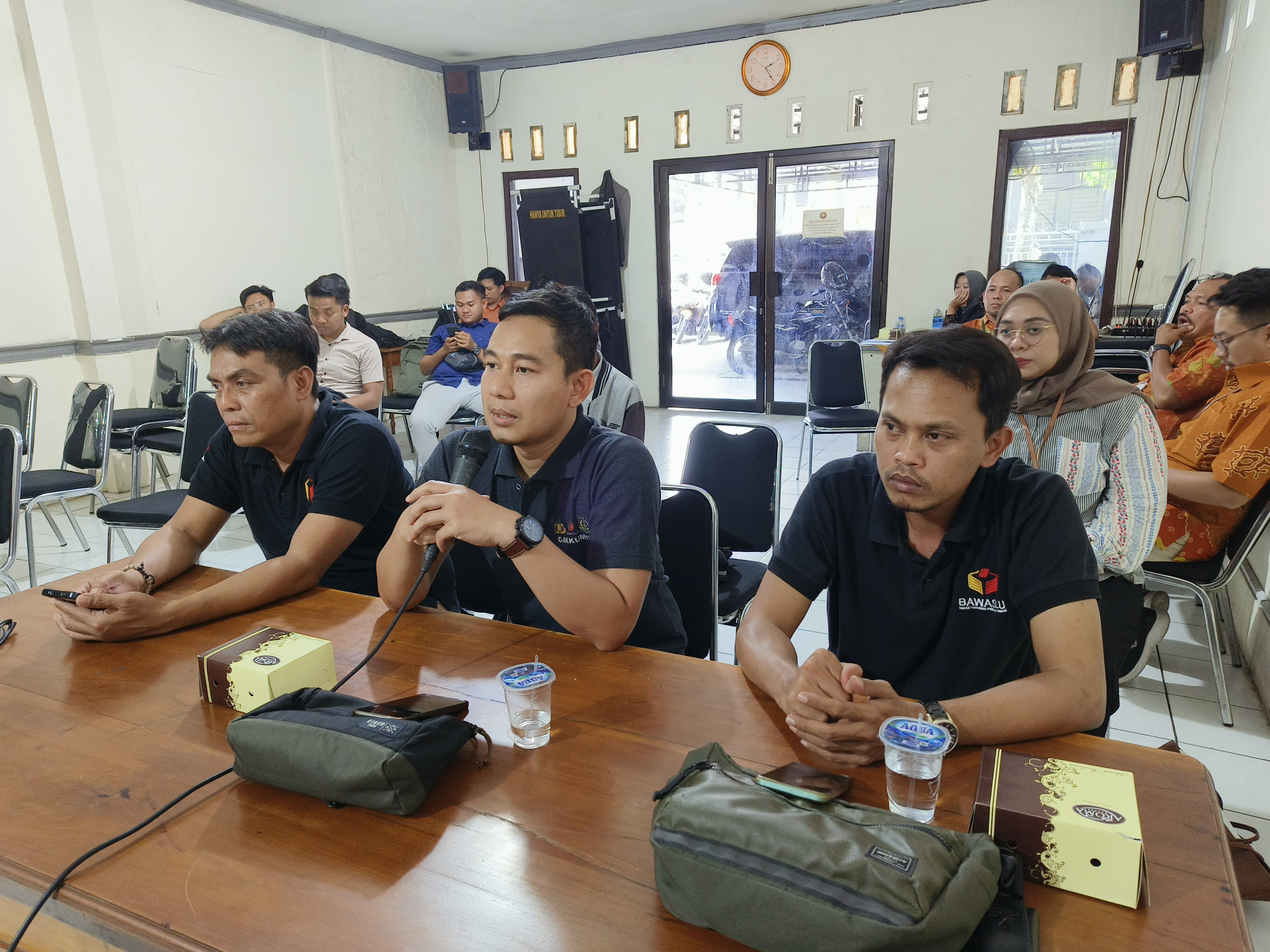 Sudah Dua Pekan, Fasilitasi APK KPU Belum Ada, Bawaslu Blora Beri Saran Perbaikan