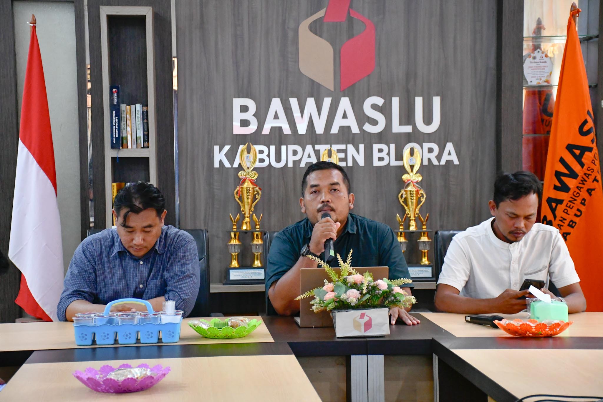 Bawaslu Blora Matangkan Persiapan Jelang Monev Keterbukaan Informasi Publik Tahun 2025