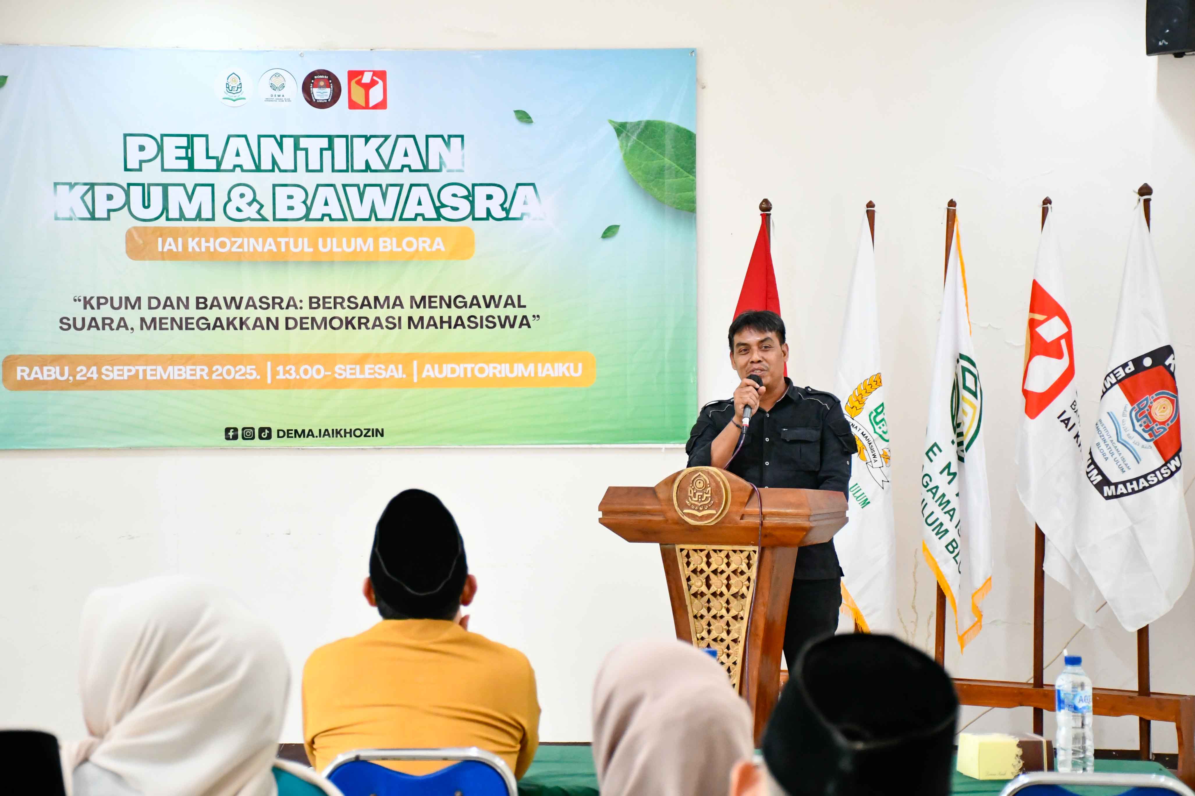 Bawaslu Blora Beri Pembekalan pada Pelantikan KPUM dan Bawasra IAI Khozinatul Ulum