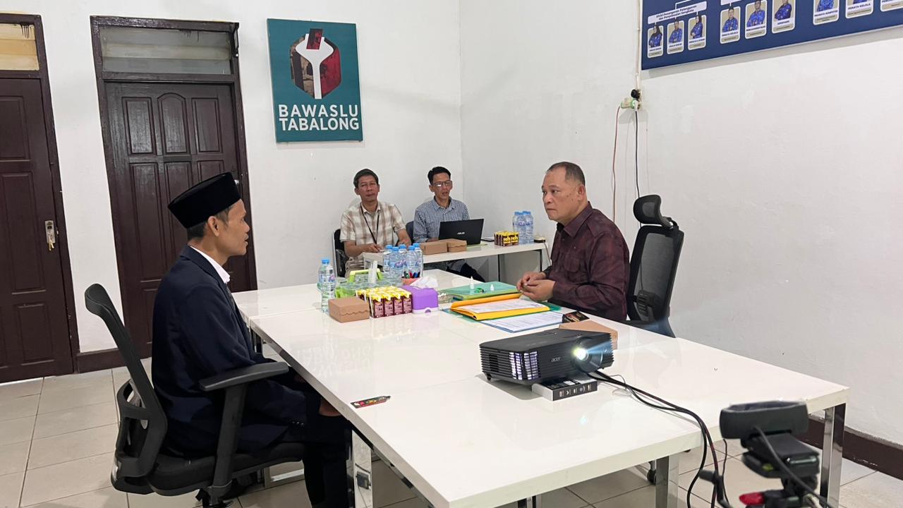 Totok Pastikan Calon PAW Anggota Bawaslu Tabalong Berintegritas, Berkomitmen, dan Paham Kepemiluan