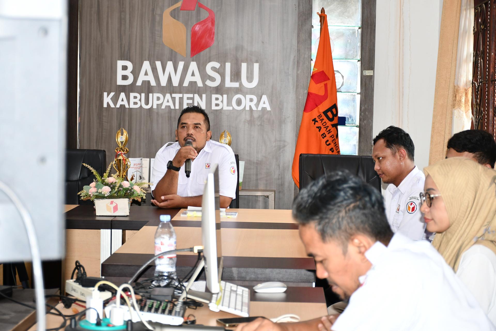 Lewat Rabu Relasi, Bawaslu Blora Kupas Mekanisme Pelaporan Pelanggaran