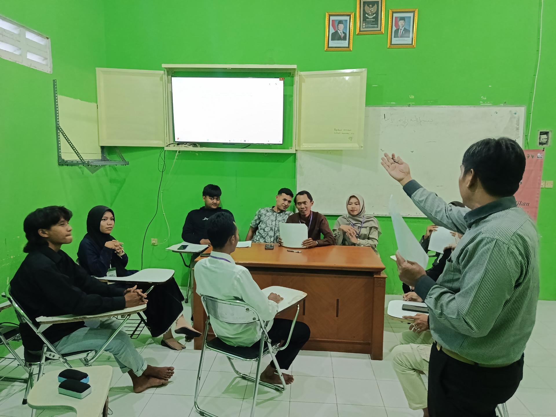 Bawaslu Blora Simulasikan Penyelesaian Sengketa Antar Peserta Pemilu, Mahasiswa Belajar Jadi Mediator