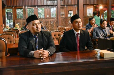 Ketua dan Anggota Bawaslu Blora Hadiri Paripurna PAW DPRD