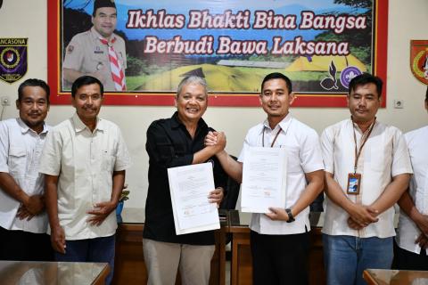 Bawaslu Blora Jalin MOU dengan Gerakan Pramuka Perkuat Pengawasan Partisipatif