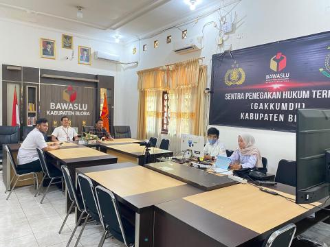 Evaluasi Kehumasan Semester I, Bawaslu Blora Raih Kategori Poster terbaik