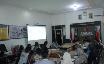 Rapat persiapan uji fakta