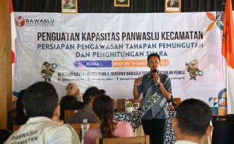 Persiapan Pengawasan Pemungutam dan Penghitungan Suara, Bawaslu Blora tingkatkan Kapasitas SDM