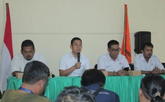Gelar Konferensi Pers, Bawaslu Ajak Media Ikut Mengawasi Rekapitulasi Perolehan Suara di Tingkat PPK
