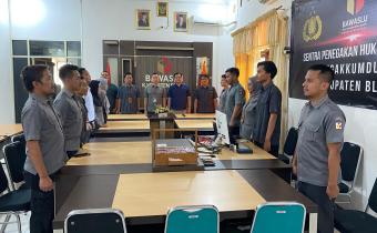 Menjaga Semangat Kebangsaan dan Cinta Tanah Air melalui Lagu Indonesia Raya Setiap Pagi