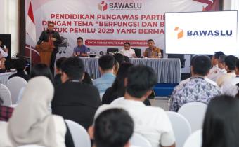 Herwyn Ajak Generasi Muda Ambil Peran Jaga dan Kawal Demokrasi